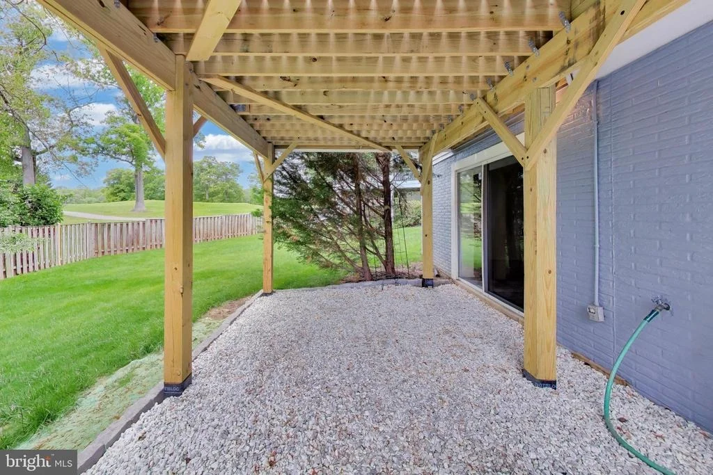 Photo of 2421 PONDSIDE TERRACE