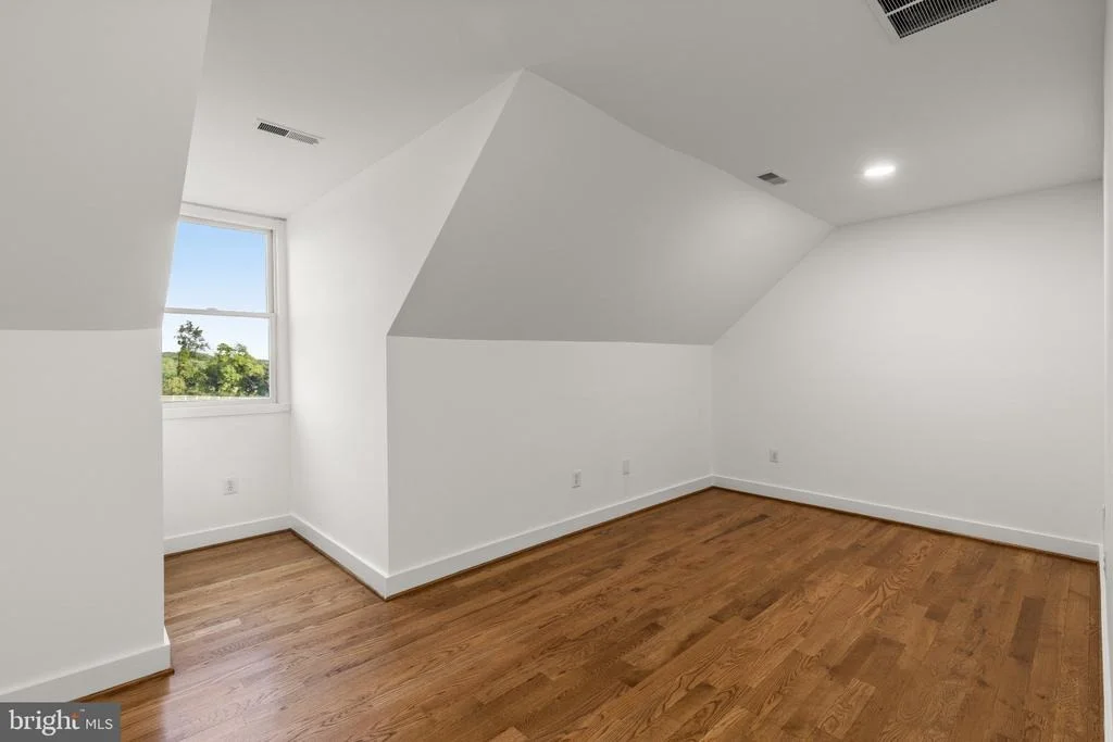 Photo of 1301 HENNESSY TERRACE