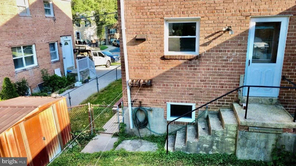 Photo of 6212 CARTERS LANE