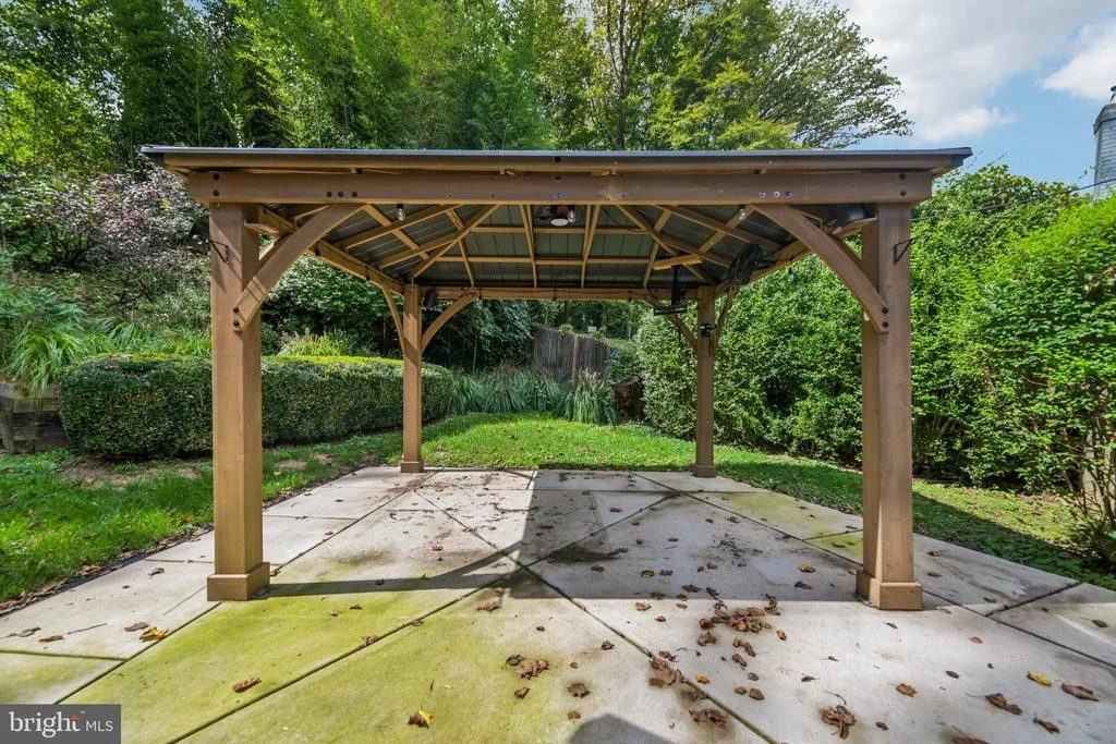 Photo of 11214 DEWEY ROAD