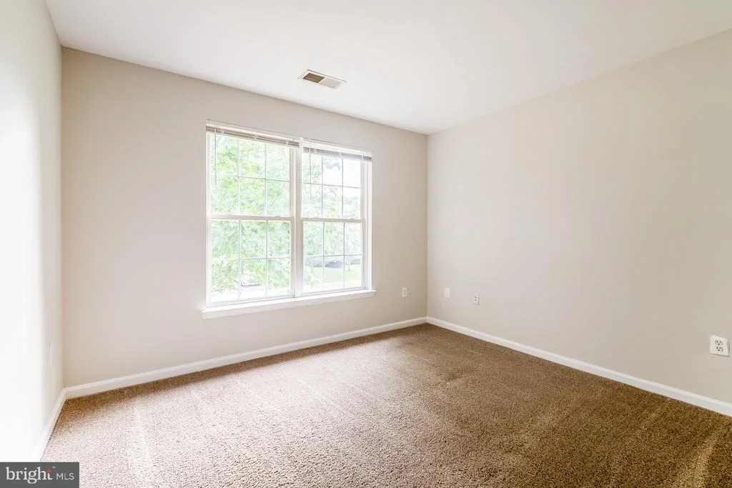 Photo of 17292 MAGIC MOUNTAIN DRIVE