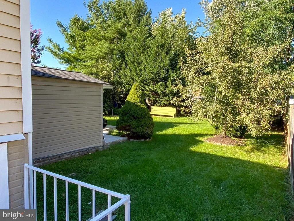 Photo of 233 SAVAGE ROAD