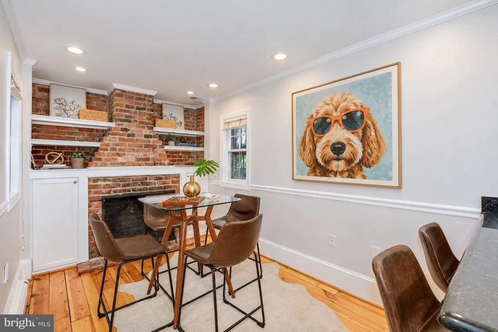Photo of 23 5TH STREET SE