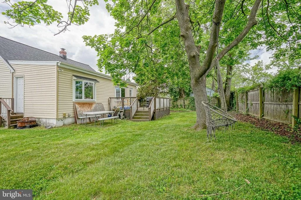 Photo of 35 SAINT CHARLES PLACE