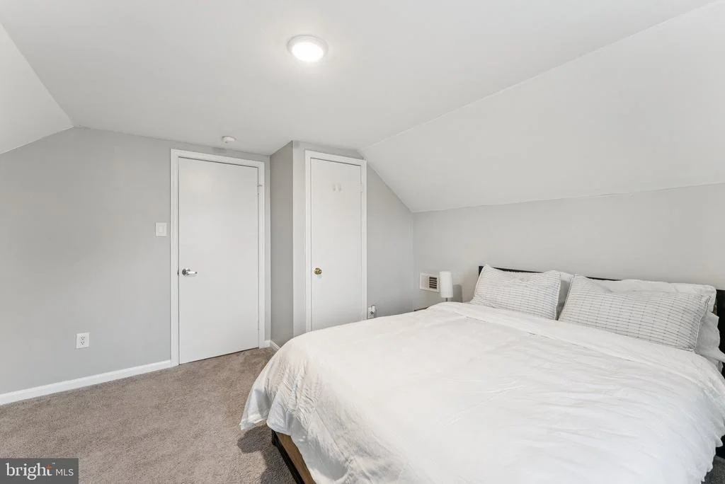 Photo of 2577 LAUREL BRANCH DRIVE