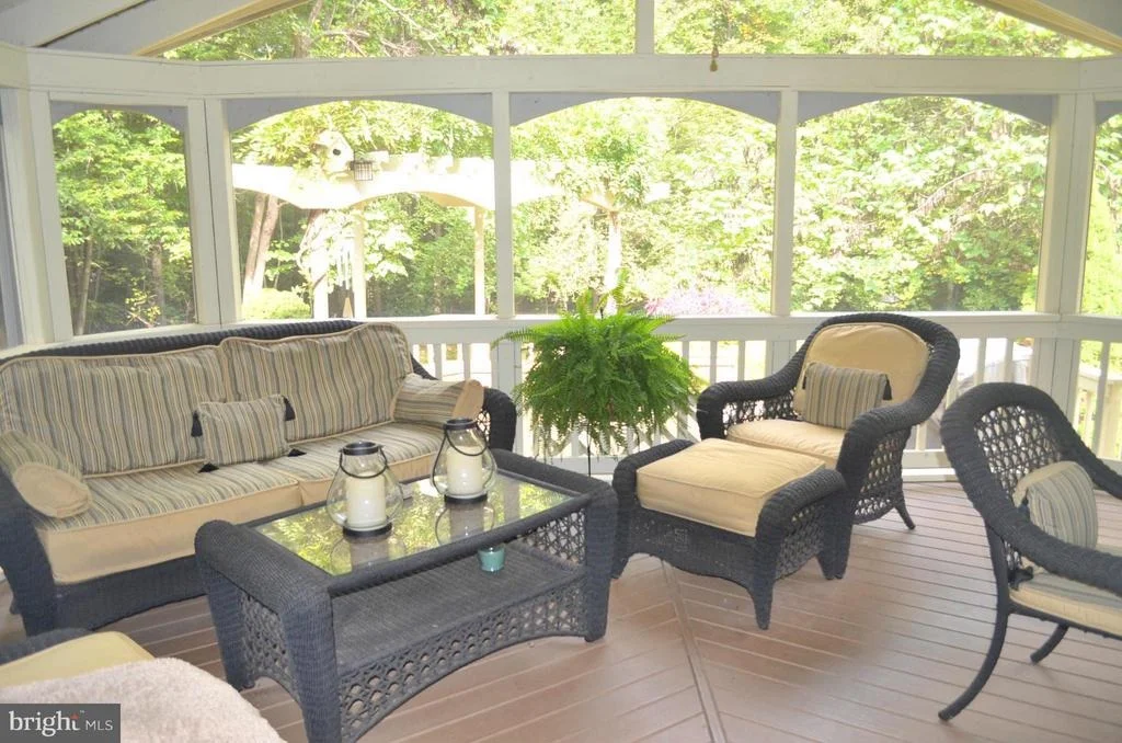 Photo of 6159 RIVER FOREST DRIVE