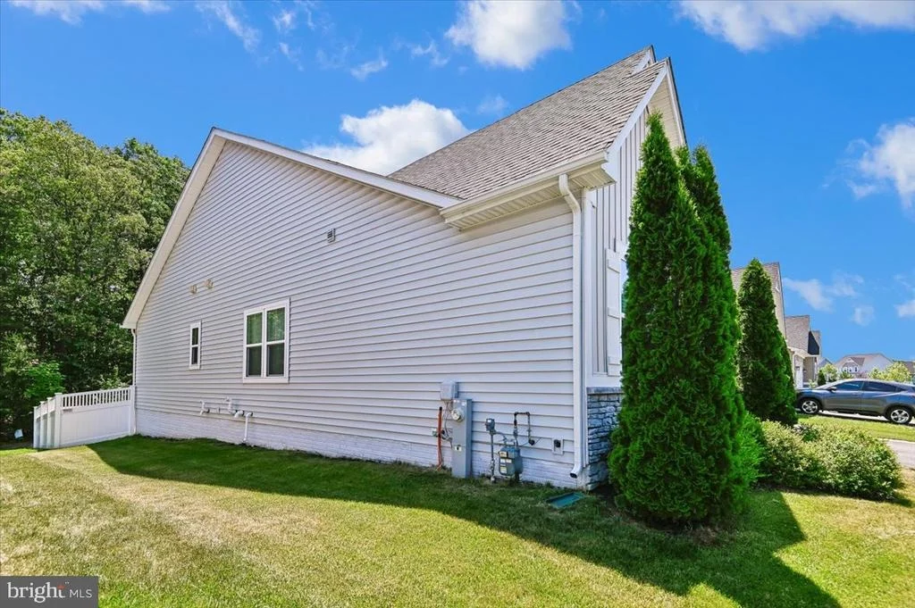 Photo of 2152 NOTTOWAY DRIVE
