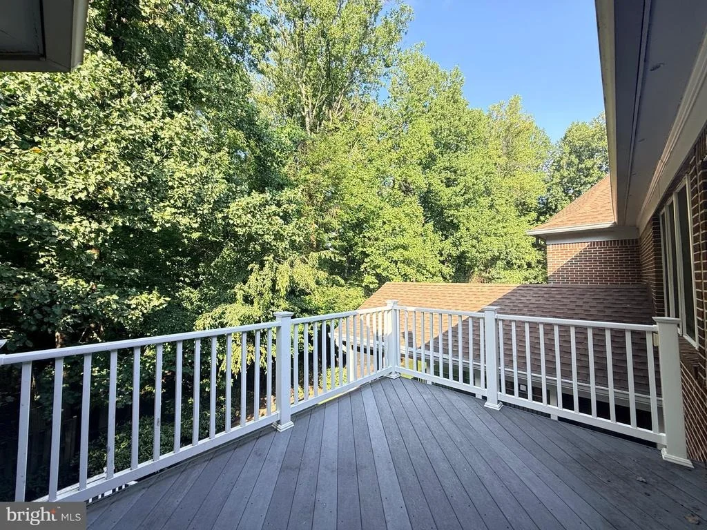 Photo of 6403 BURKE WOODS DRIVE