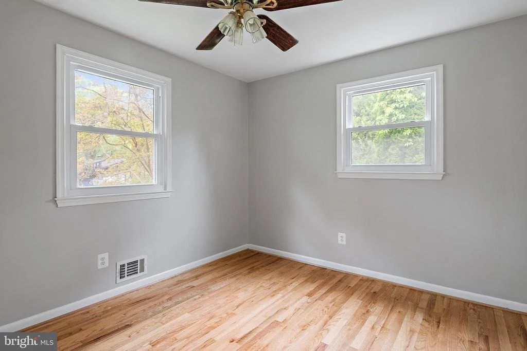 Photo of 970 HIGHPOINT DRIVE