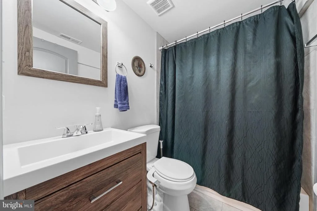 Photo of 6410 BUSHEY DRIVE