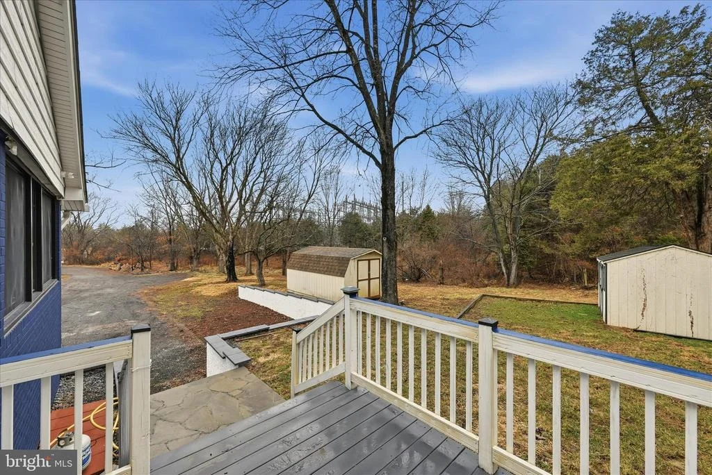 Photo of 2639 LOGMILL ROAD