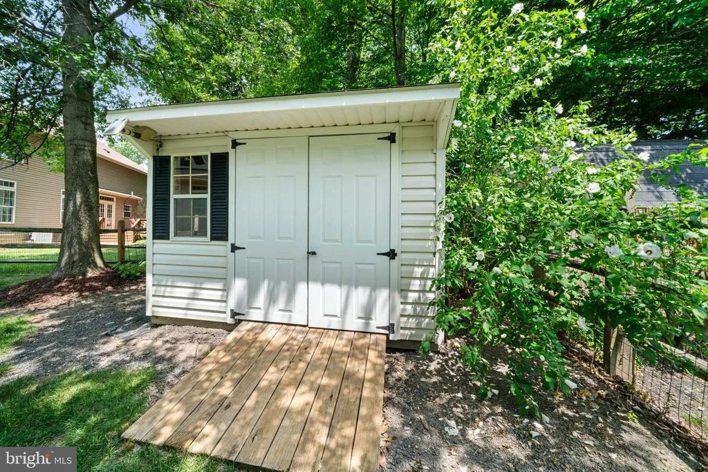 Photo of 6442 SPRING FOREST ROAD