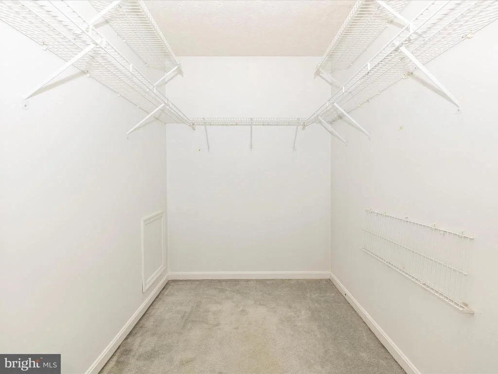 Photo of 2124 COLLINGWOOD LANE