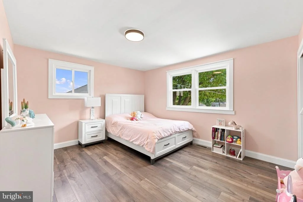 Photo of 9 BUCKNELL DRIVE
