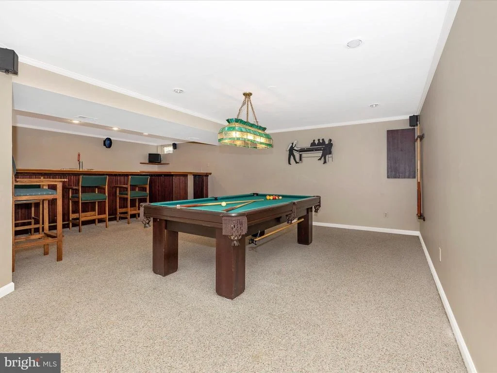 Photo of 112 BOOKHAM LANE