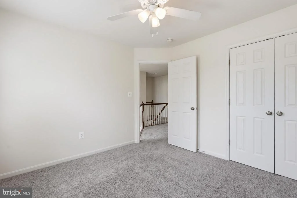 Photo of 17515 MINA LANE