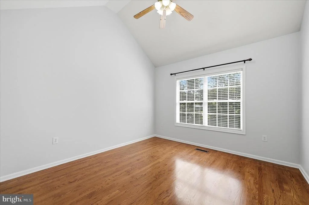 Photo of 282 FORD CIRCLE
