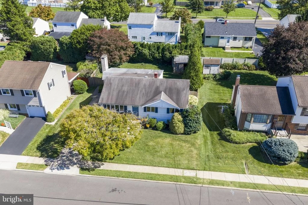 Photo of 146 GARY DRIVE
