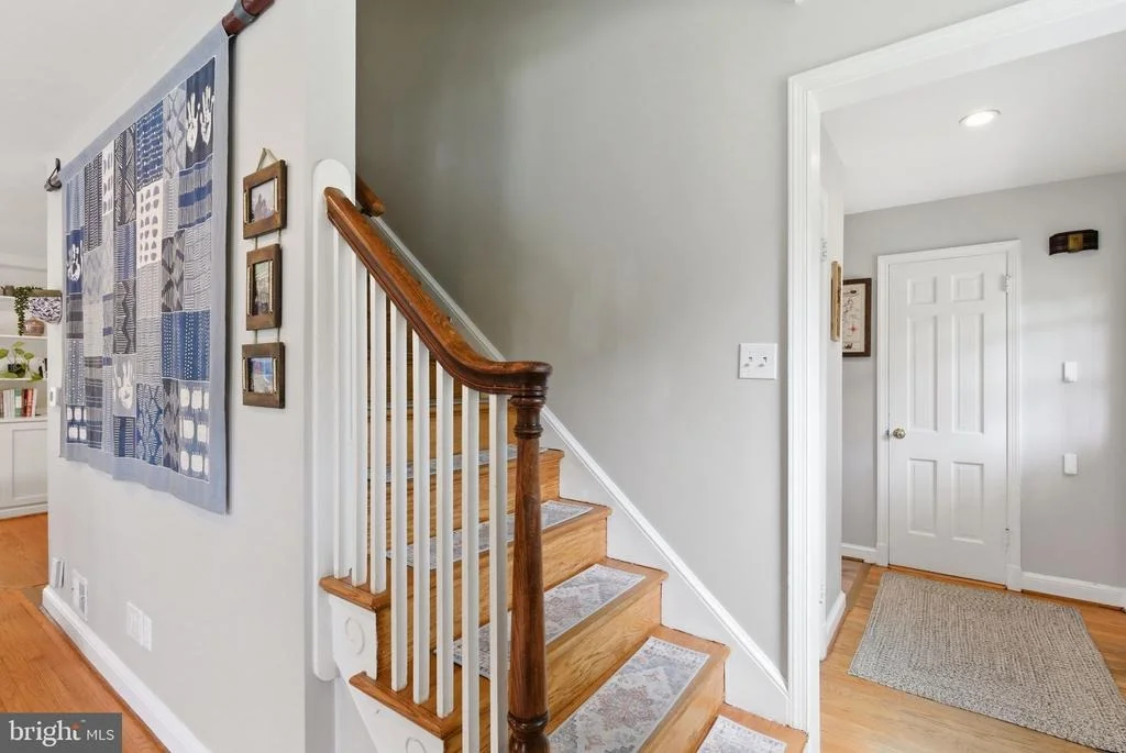 Photo of 1709 WHITE OAK DRIVE