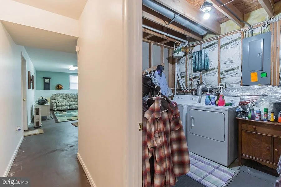 Photo of 7508 MERRYMAKER WAY