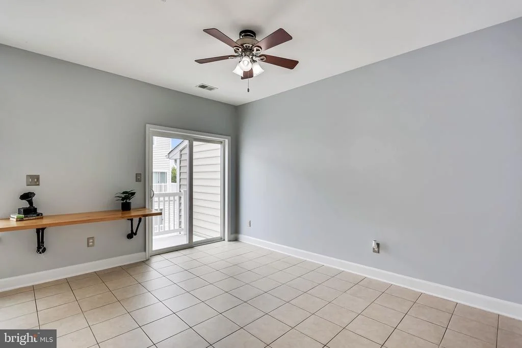 Photo of 19485 DOVER CLIFFS CIRCLE
