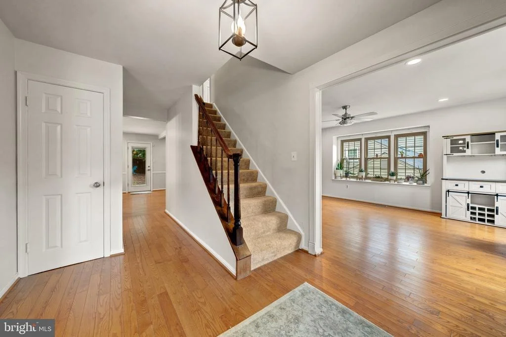 Photo of 7409 SHADY PALM DRIVE