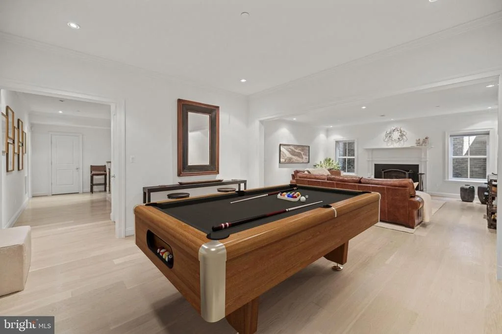 Photo of 4410 MEADOW ROAD NW