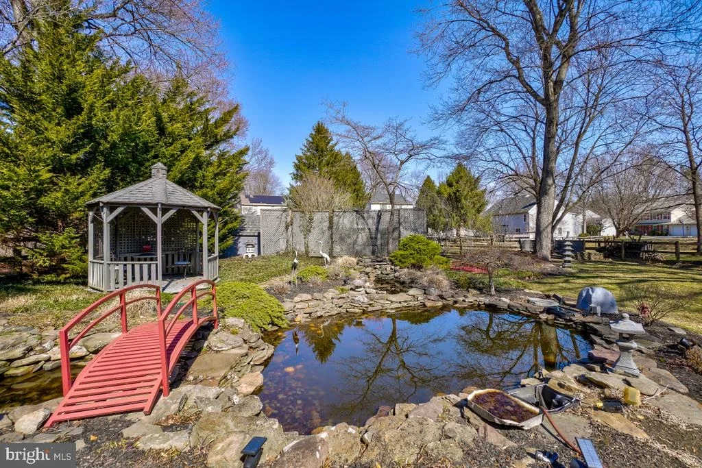 Photo of 7229 WAPELLO DRIVE