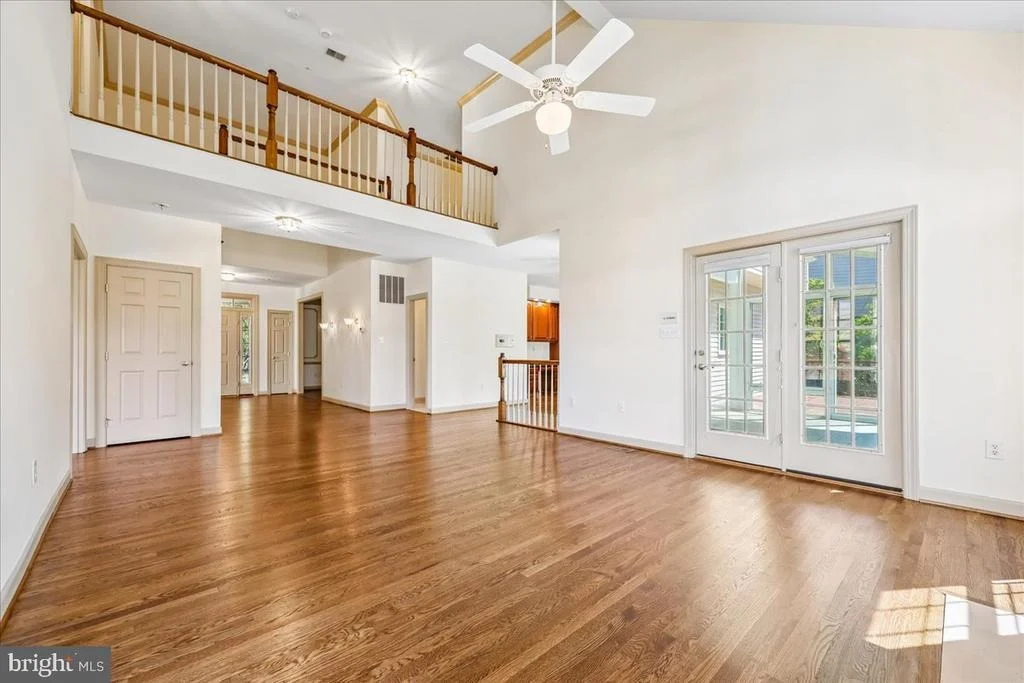 Photo of 21400 MANOR VIEW CIRCLE