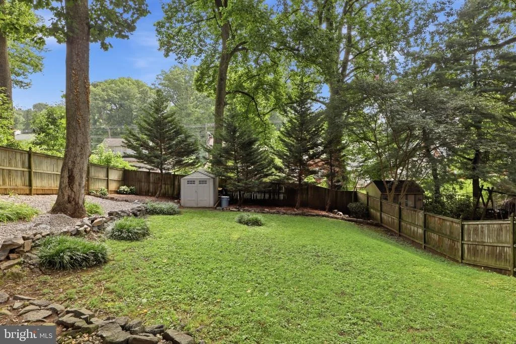 Photo of 10211 SUTHERLAND ROAD