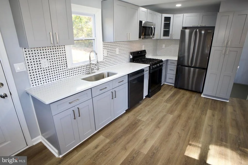 Photo of 4103 MAPLE