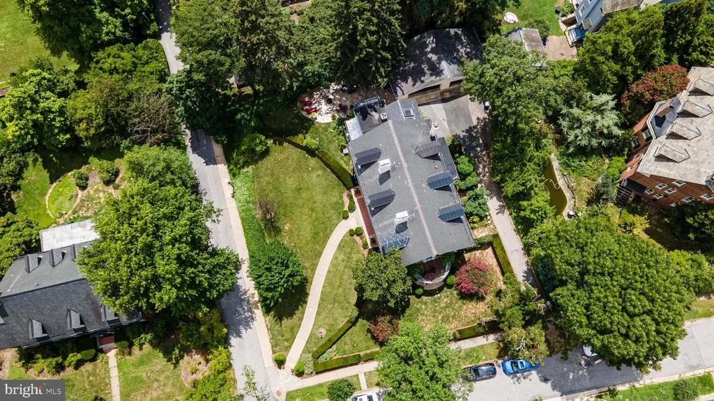 Photo of 501 SOMERSET ROAD