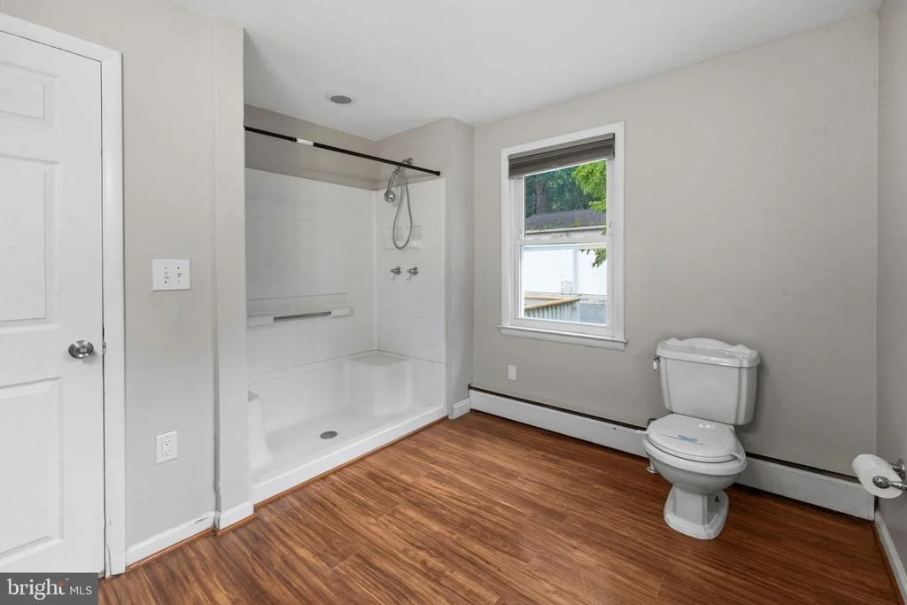 Photo of 1608 SEVERN ROAD