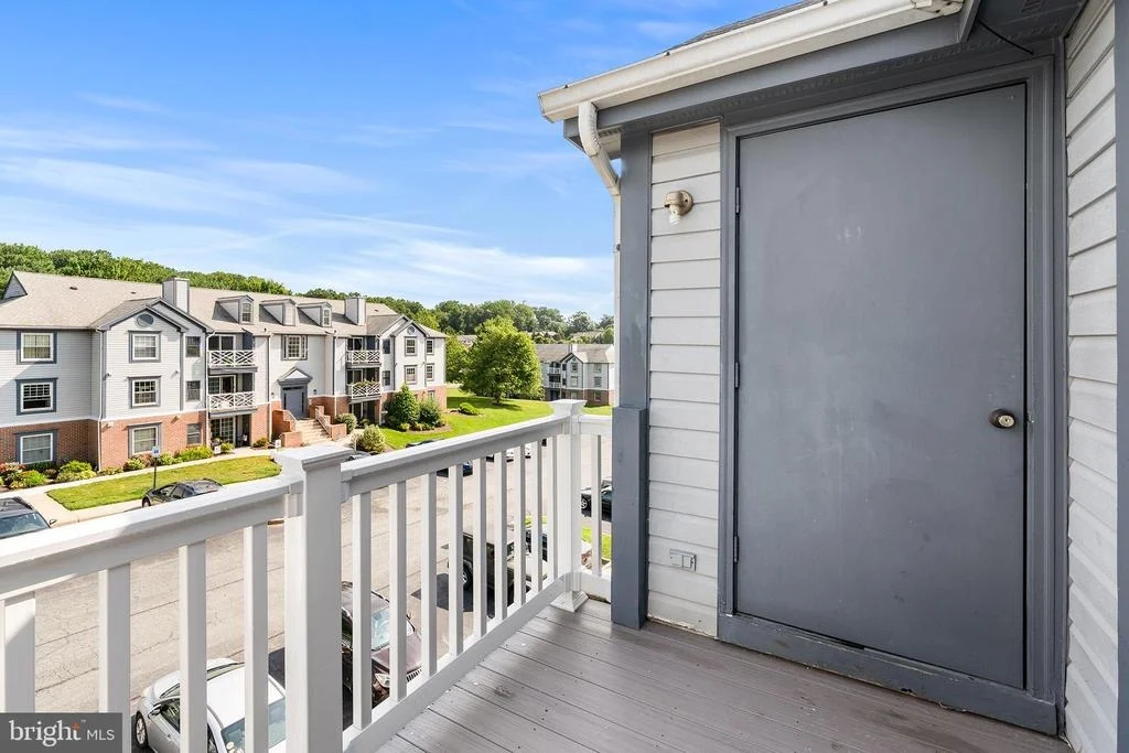 Photo of Unit 207J at 207 OAK LEAF CIRCLE