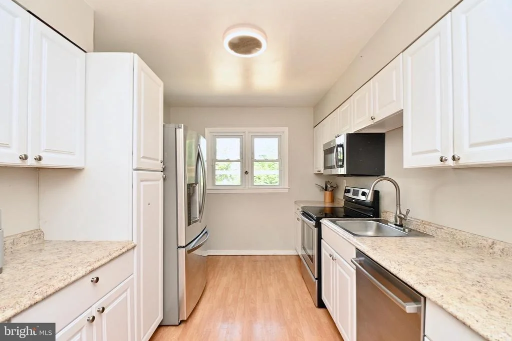 Photo of 1801 ROLLINS DRIVE