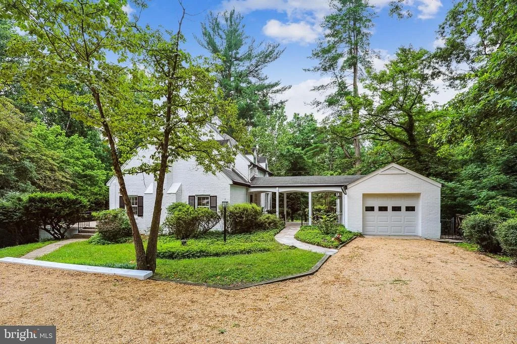 Photo of 1801 ASHTON ROAD