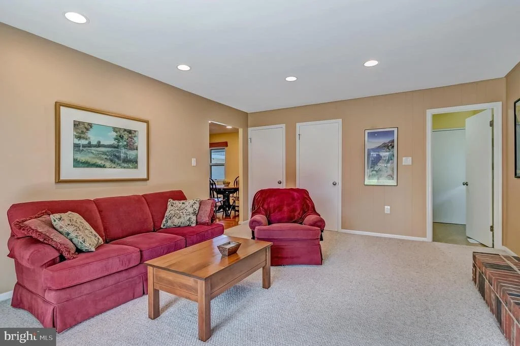 Photo of 13827 BEACON HOLLOW LANE