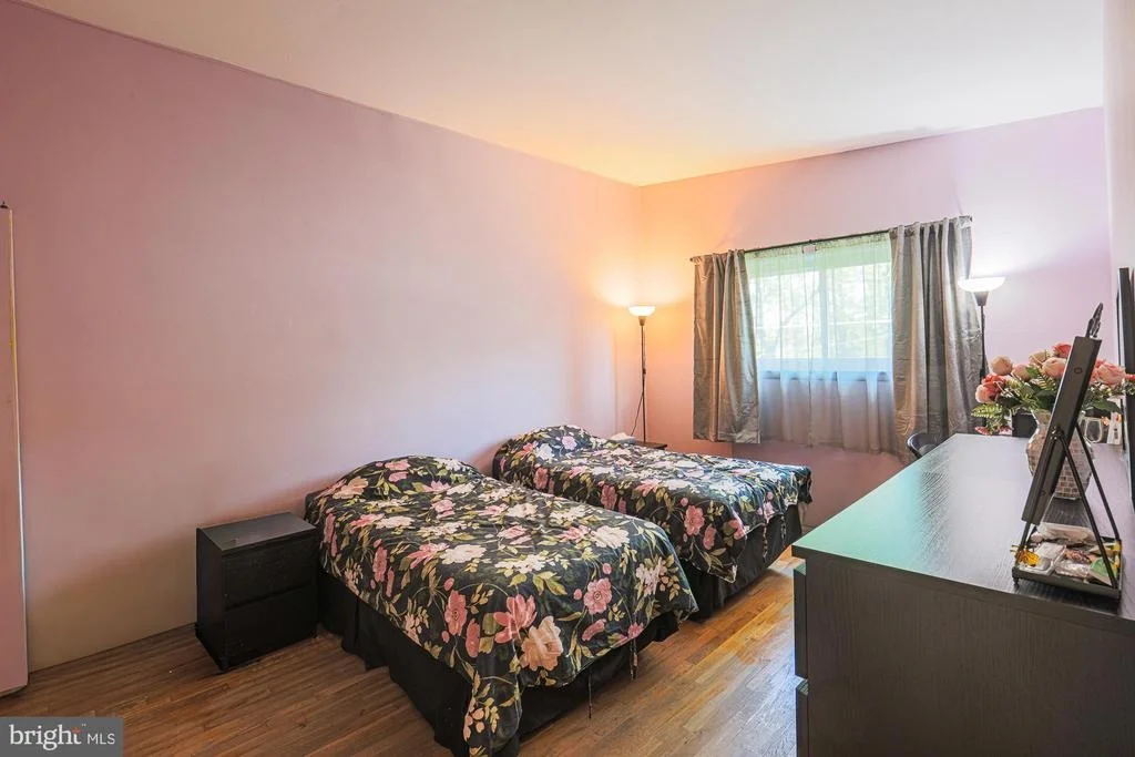 Photo of 2451 FOREST GREEN ROAD