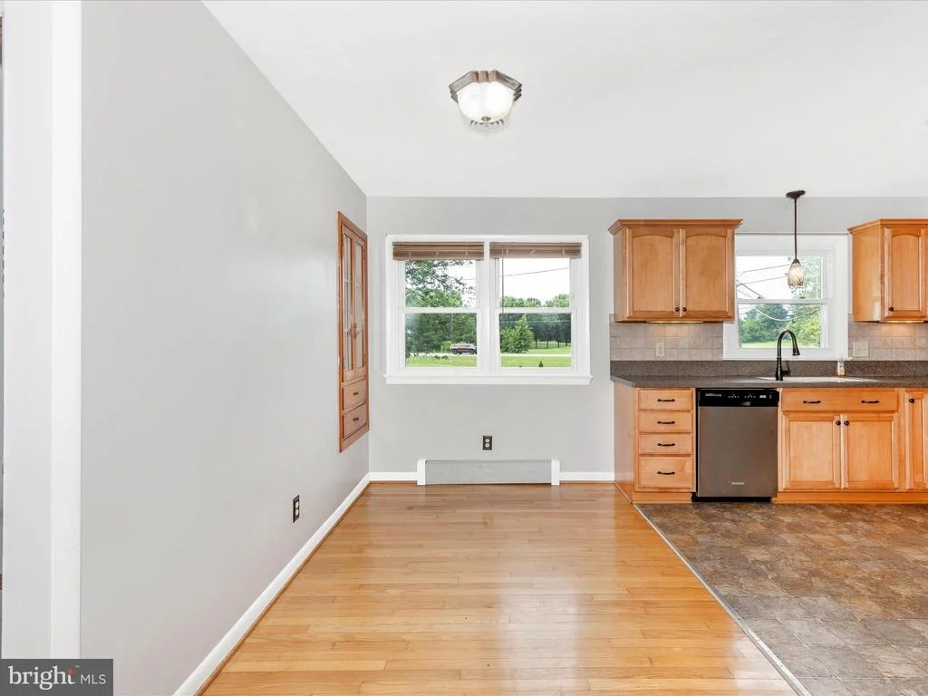 Photo of 22128 PIKESIDE DRIVE