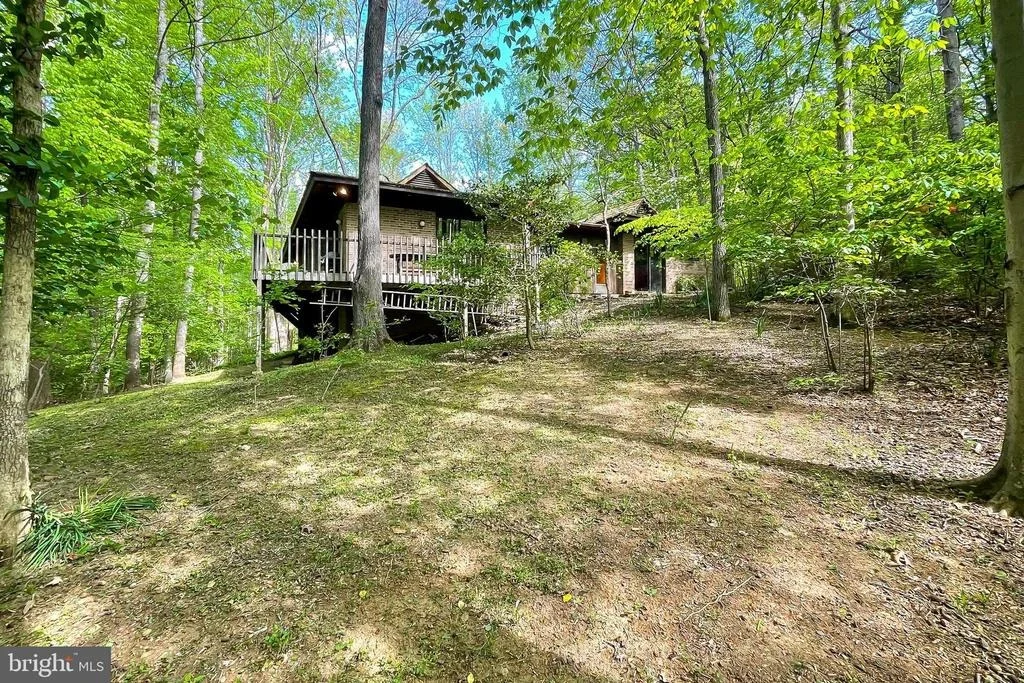 Photo of 8621 TEBBS LANE