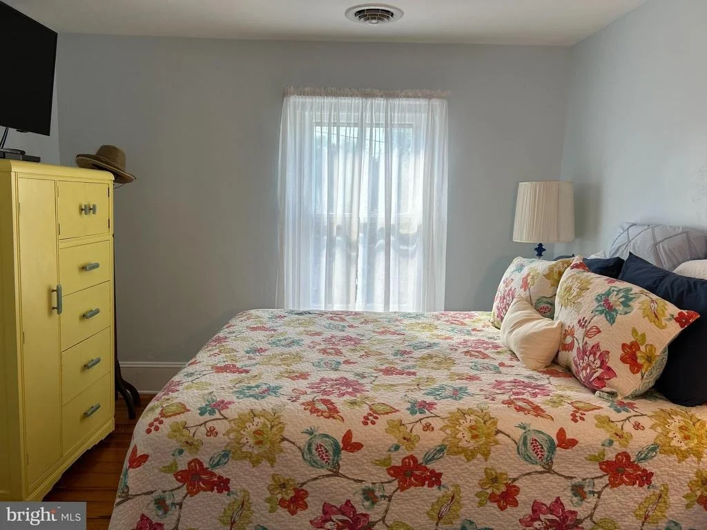 Photo of 203 WALNUT STREET