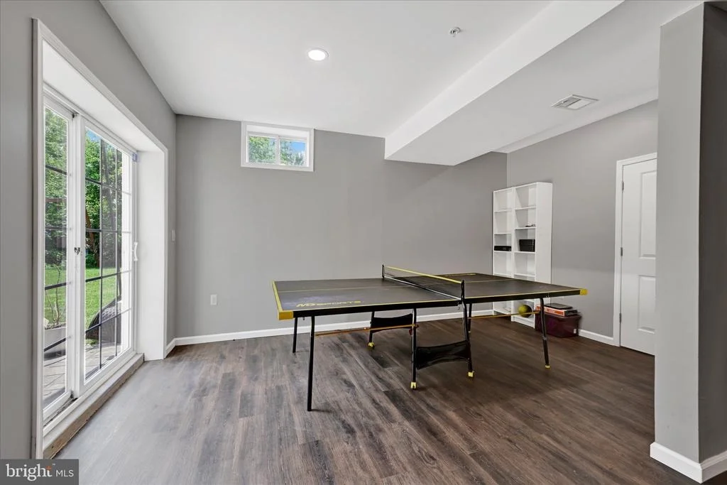 Photo of 7510 LEAFY TREE LANE