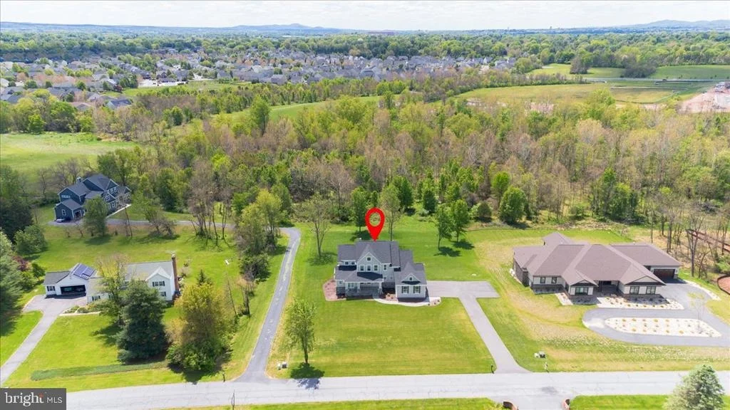 Photo of 7172 MEADOWBROOKE DRIVE