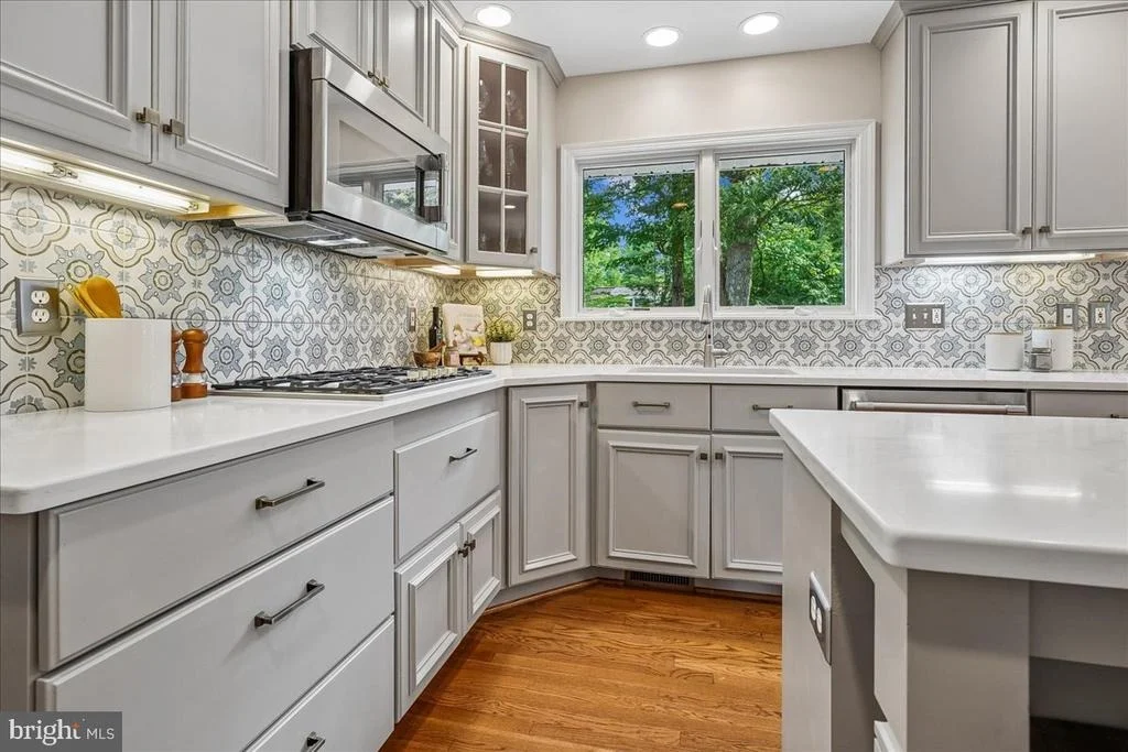 Photo of 1003 DEWOLFE DRIVE