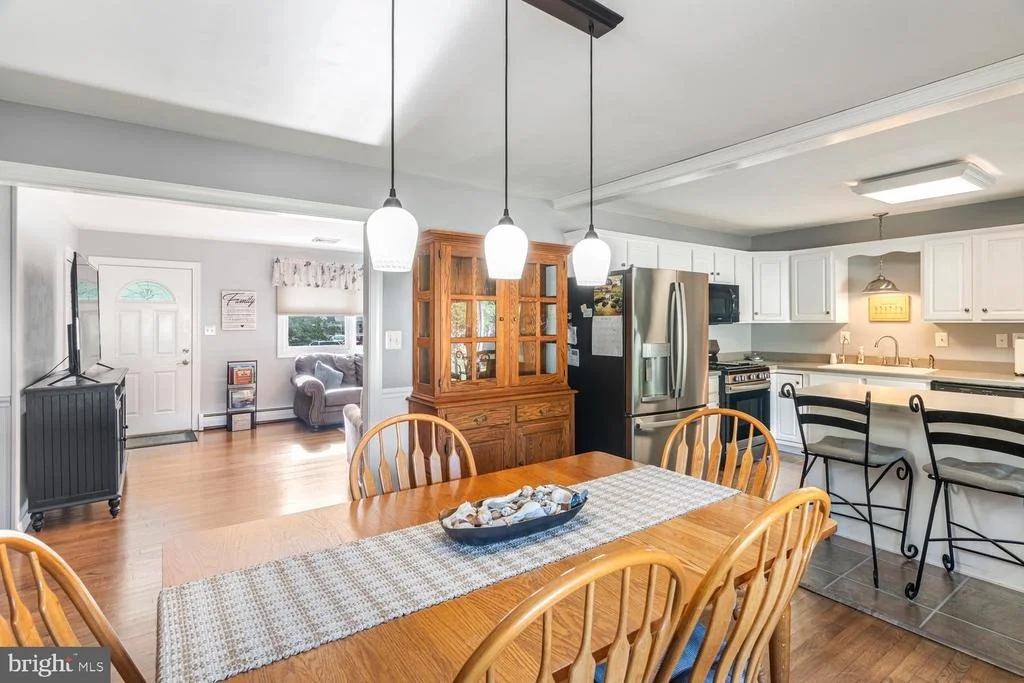 Photo of 38 PINEHURST DRIVE
