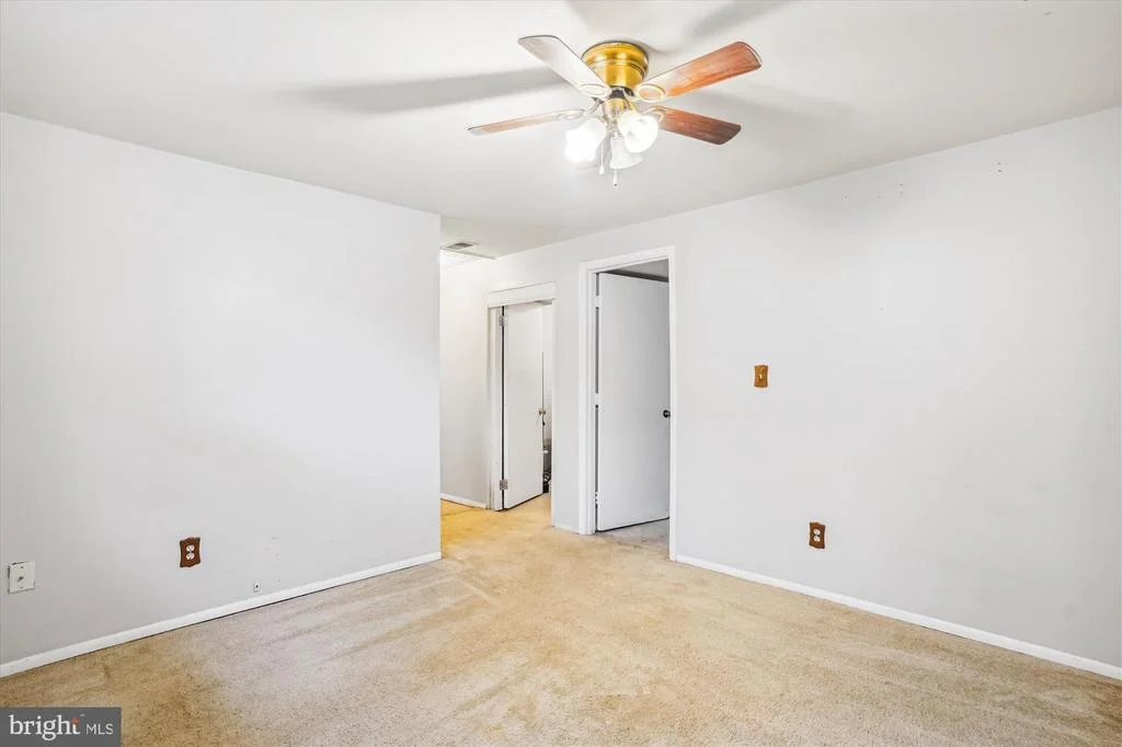 Photo of 19013 PERRONE DRIVE