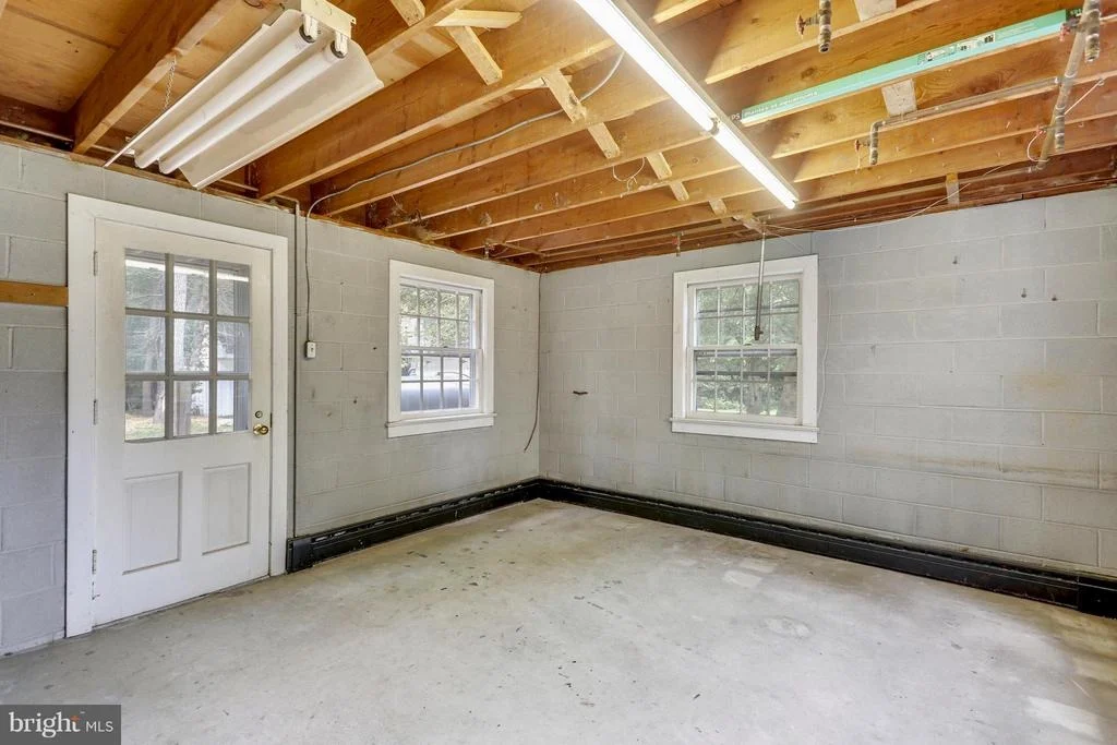 Photo of 17415 BATCHELLORS FOREST ROAD