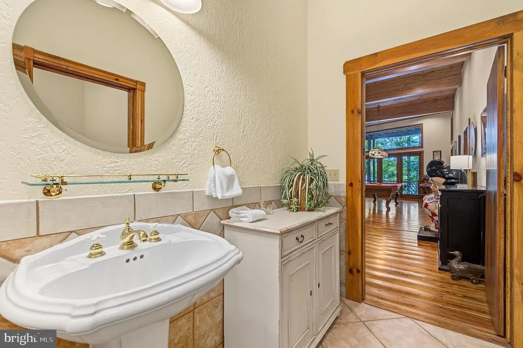 Photo of 2747 MARSH HILL ROAD
