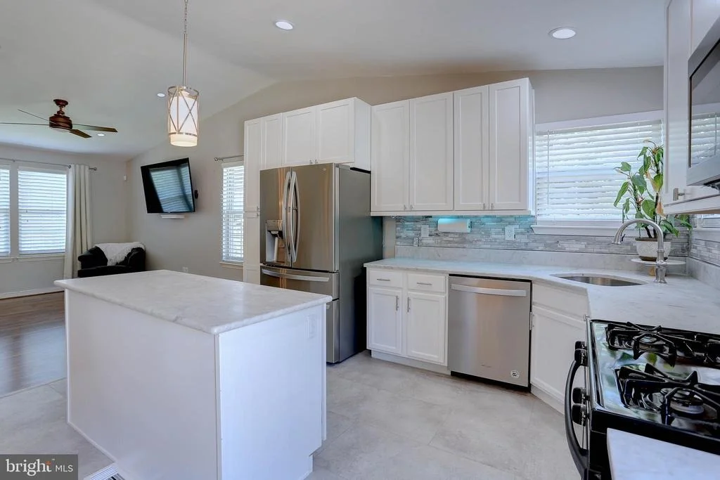Photo of 2124 FREDERICK