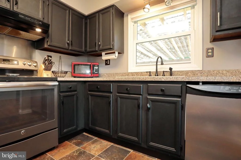 Photo of 5016 SKYLARK DRIVE